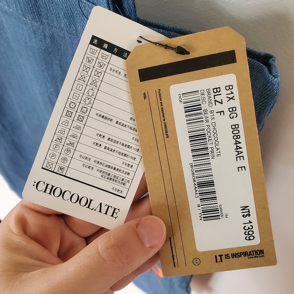 CHOCOOLATE Denim Tote Bag with Bear Graphic (NWT) - Picture 10 of 12